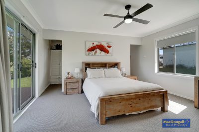 21 Blue Hole Road
